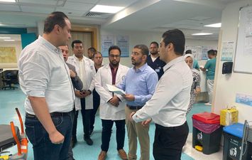 رئيس هيئة الرعاية الصحية يتفقد مستشفى شرم الشيخ الدولي 