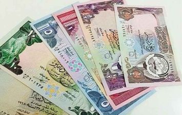 سعر الدينار الكويتي اليوم