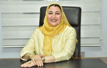الدكتورة عبير عصام رئيس المجلس العربي لسيدات الأعمال
