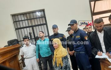   محاكمة قاتلة ابنها بالشرقية   