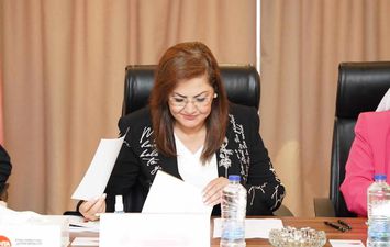  الدكتورة هالة السعيد وزيرة التخطيط