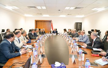 اجتماع اللجنة الدائمة العليا للسياسات بالوزارة برئاسة وزير الري