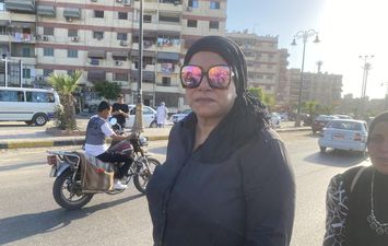 هبه غنيم مديرة مدرسة طالب الثانوية العامة الغريق ببورسعيد  