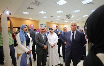 وزير التعليم العالي يزور الجامعة العربية المفتوحة