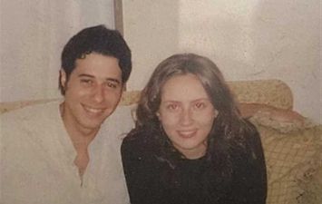 أحمد السعدني وزوجته الراحلة 