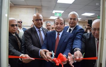 افتتاح مجمع الرعايات ووحدة للحوادث بمستشفيات جامعة بني سويف 