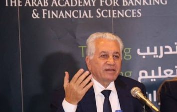 الدكتور مصطفى هديب، رئيس الأكاديمية العربية للعلوم الإدارية والمالية
