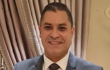 عبد الفتاح رجب العطار عضو مجلس إدارة غرفة القاهرة التجارية