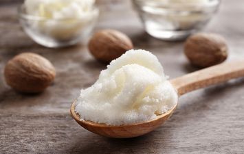 زبدة الشيا للشعر 