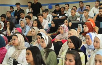 ندوة نقاشية مفتوحة للطلاب لاعلام جامعة بنى سويف الأهلية 