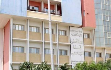 مستشفى قنا الجامعي 