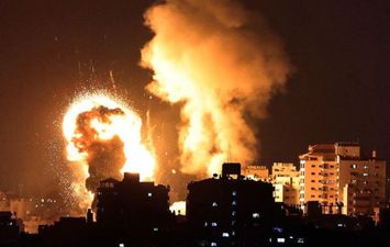 إسرائيل تعلن حدوث 3 تفجيرات