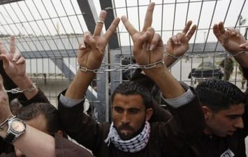 أسرى محررون من سجون الاحتلال