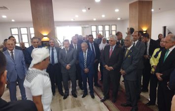 وزير التعليم العالي يفتتح العيادات الخارجية بمستشفى جامعة بورسعيد 