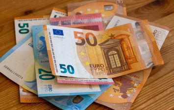 سعر اليورو اليوم الجمعة 