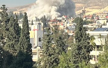 غارة إسرائيلية تستهدف مبنى سكنيًا في دمشق