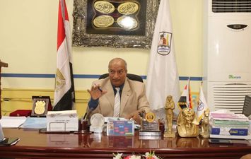 محمد عبد التواب  وكيل وزارة التربية والتعليم ببنى سويف 