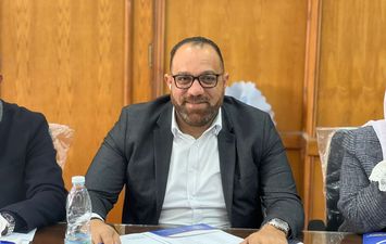 محمد فايق عضو مجلس إدارة الغرفة التجارية 
