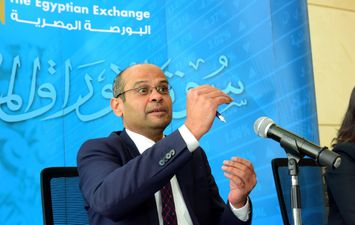 أحمد الشيخ رئيس البورصة المصرية 