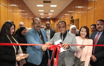 افتتاح معرض كلية التربية النوعية بجامعة أسيوط 