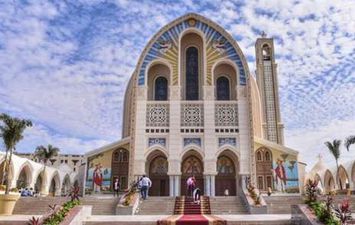 الكنيسة الأرثوذكسية تبدأ الصوم الكبير 11 مارس المقبل