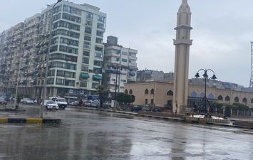 سقوط امطار غزيرة على محافظة بورسعيد 