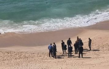 انتشال جثة شاب من شاطئ سان ستيفانو