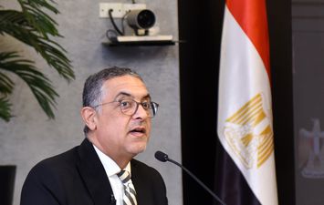 حسام هيبة، الرئيس التنفيذي للهيئة العامة للاستثمار والمناطق الحرة