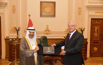 المستشار الدكتور حنفي جبالي يستقبل الصالح رئيس مجلس الشورى البحريني