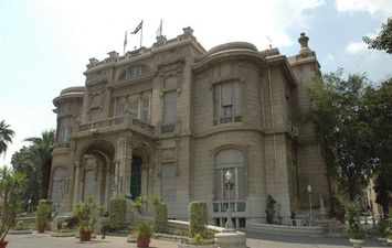 جامعة عين شمس