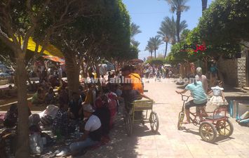 احتفالات ثان أيام عيد الأضحى بحدائق كفر الشيخ