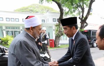شيخ الأزهر ورئيس إندونيسيا 
