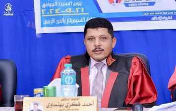 الدكتور احمد فكري بهنساوى 