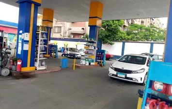 هدوء بمحطات الوقود بمطروح 