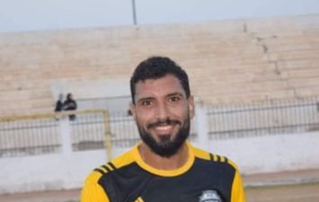 اللاعب محمد شوقي 