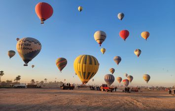 البالون الطائر