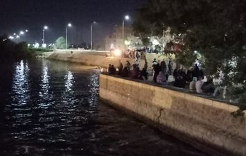 البحث عن الغريق_ارشيفية