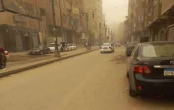 جانب من العاصفة الترابية 