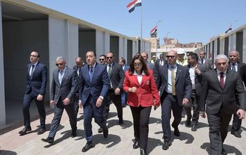 جولات رئيس مجلس الوزراء بالإسماعيلية  