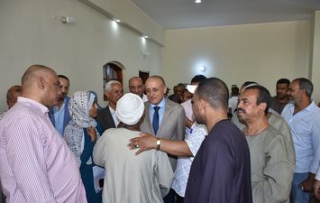 اللقاء