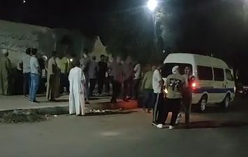 جانب من الجنازة. 