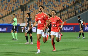 الأهلي وفاركو 