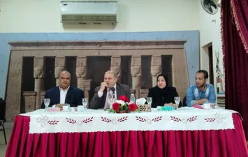 جانب من الاجتماع 