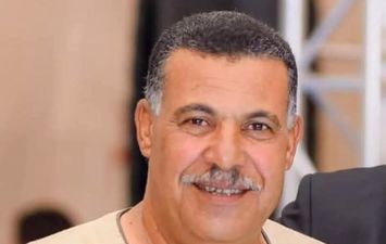 الشيخ المتوفى إلى رحمة الله تعالى 