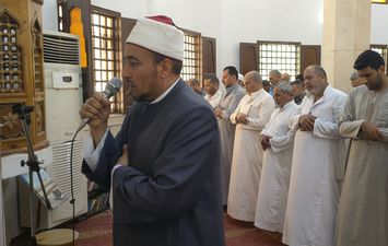 الشيخ محمد دويك إمام وخطيب مسجد النور حمادة  