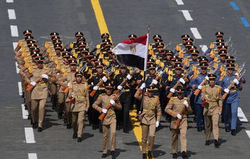 العرض العسكري المصري 