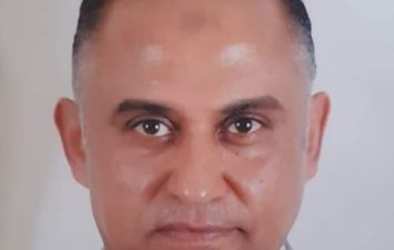 اللواء محمد عبد الواحد 
