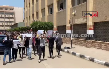 جانب من مظاهرة طلاب جامعة الزقازيق 
