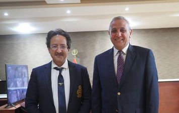 دكتور محمود سليم و محافظ الغربية 