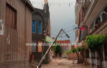 سقوط اعمده اناره 